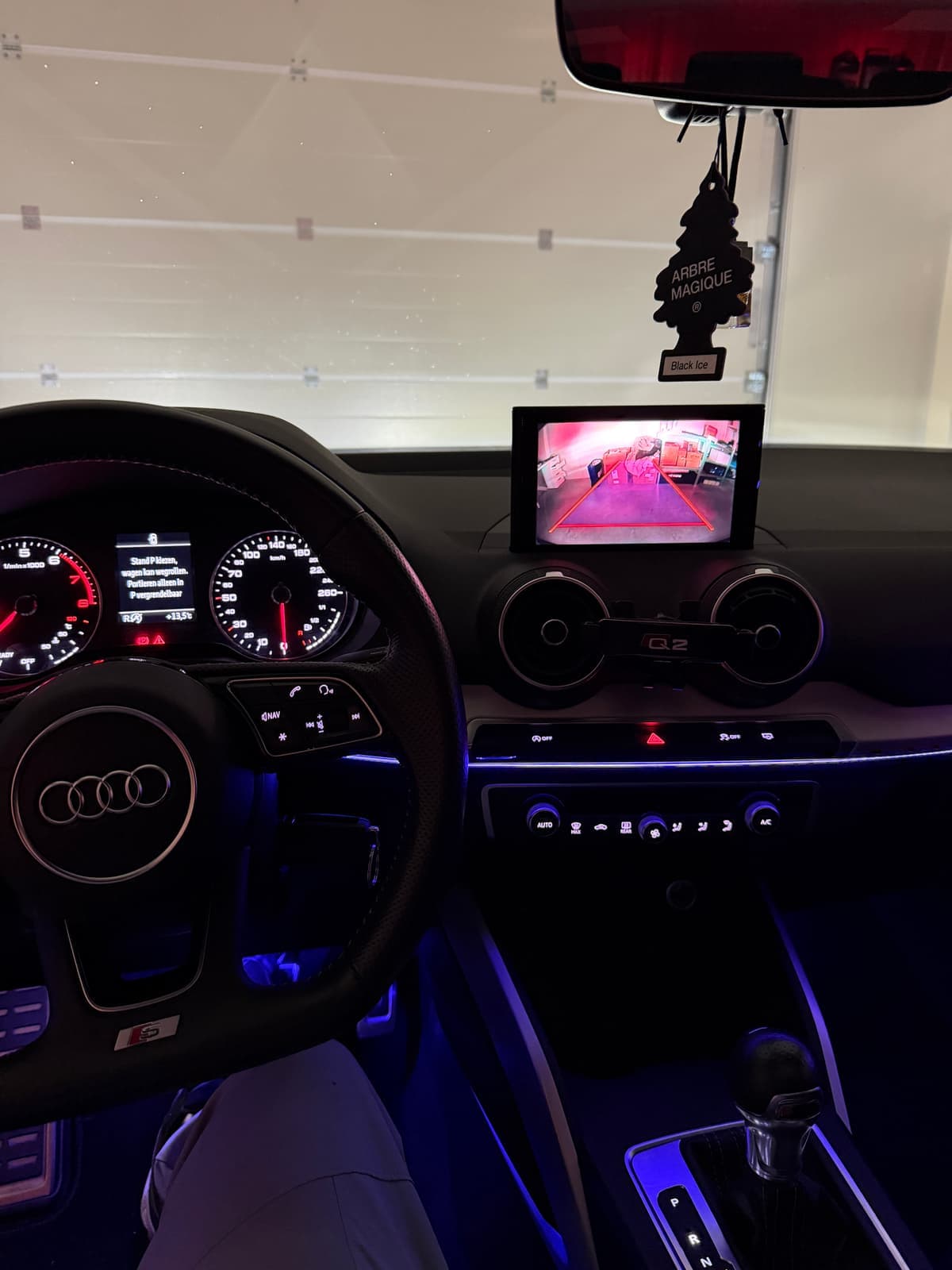 Audi Q2 reverse camera