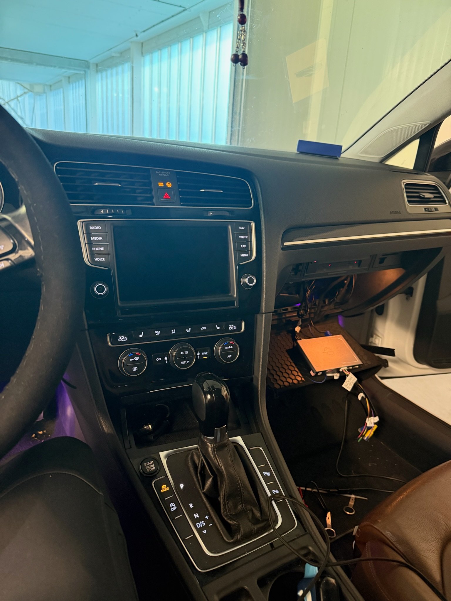 CarPlay module installatie voorbeeld